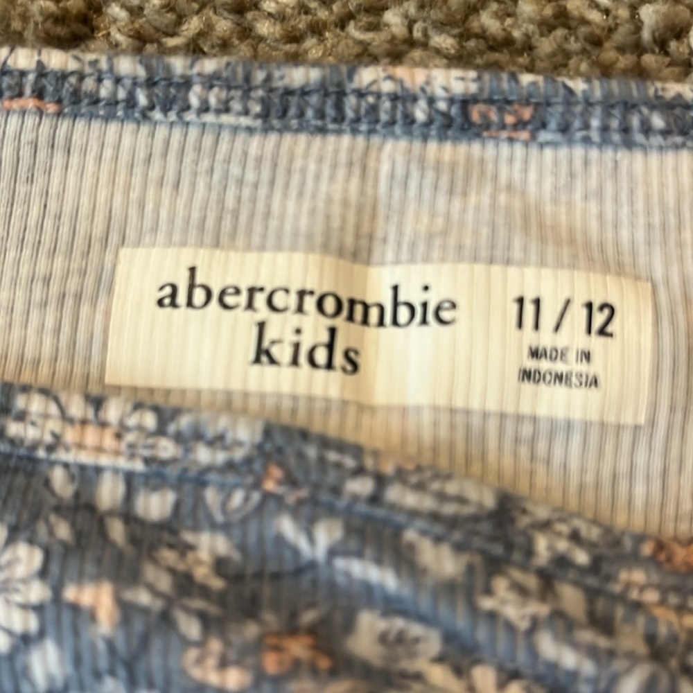 abercrombie girls tee size medium - Picture 2 of 2